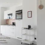 Lägenhet Buddha - Stadtnah, Balkon, Parkplatz, E-ladestation Fuer Autos & Fahrraeder, Fitnessstudio