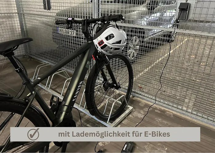 Buddha - Stadtnah, Balkon, Parkplatz, E-ladestation Fuer Autos & Fahrraeder, Fitnessstudio 코블렌츠