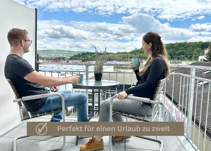 Buddha - Stadtnah, Balkon, Parkplatz, E-ladestation Fuer Autos & Fahrraeder, Fitnessstudio Apartment Koblenz (Rhineland-Palatinate)